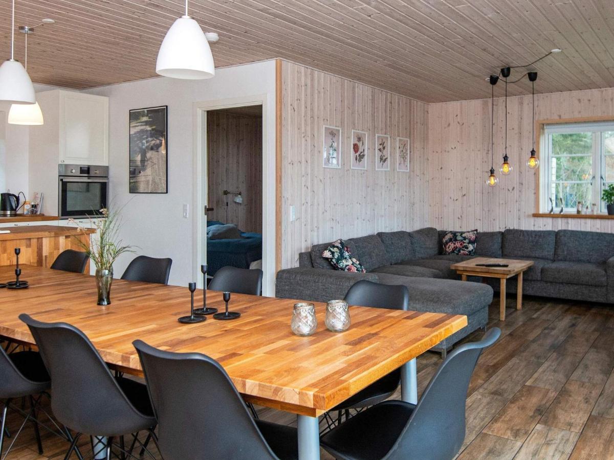 10 Person Holiday Home In Glesborg Exterior photo