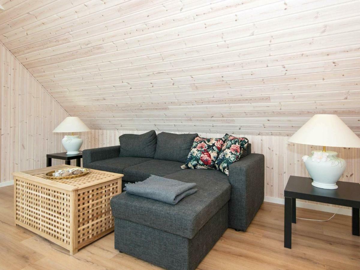 10 Person Holiday Home In Glesborg Exterior photo