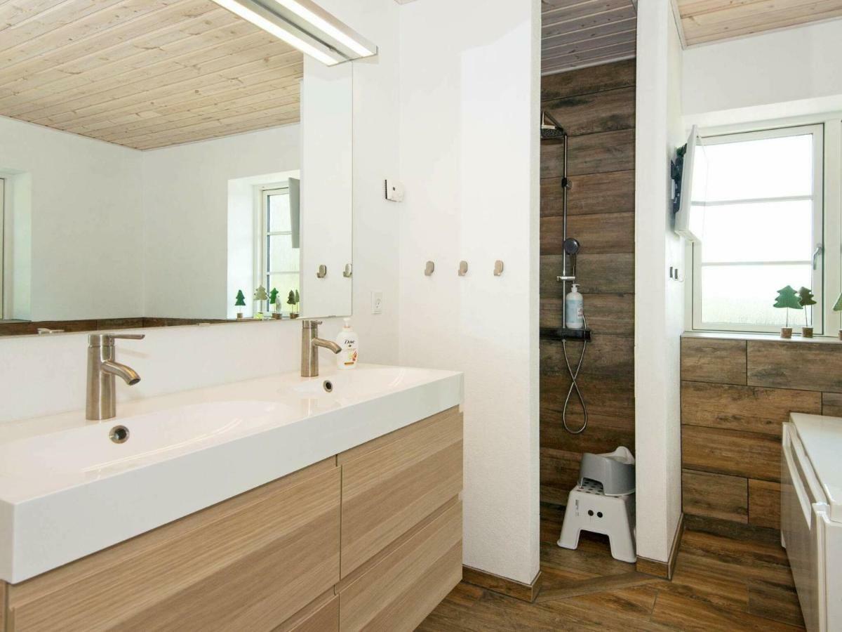 10 Person Holiday Home In Glesborg Exterior photo